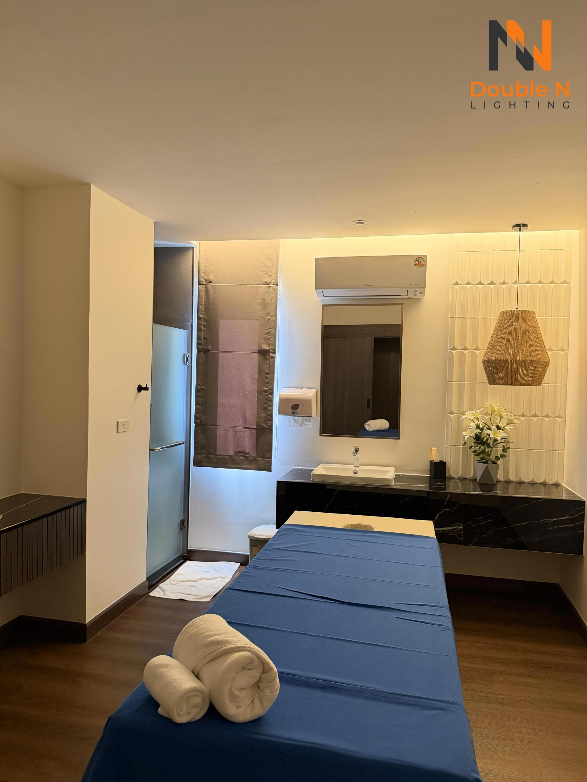 ผลงานการติดตั้ง Downlight ณ THARA MASSAGEผลงานการติดตั้ง Downlight ณ THARA MASSAGE